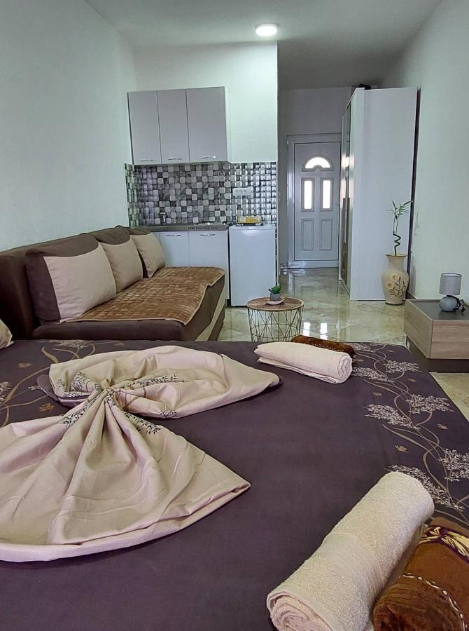 Apartmani Jovan Ulcinj Eksteriør bilde
