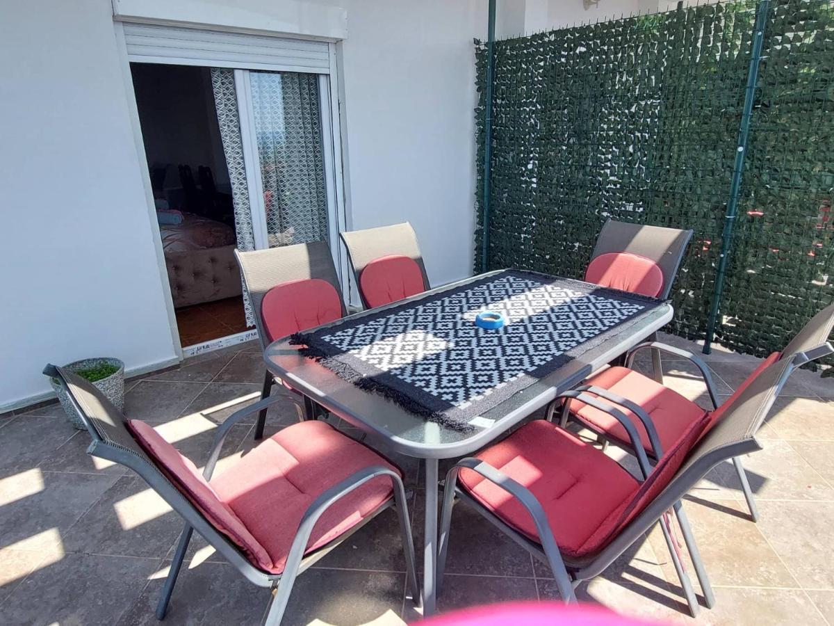 Apartmani Jovan Ulcinj Eksteriør bilde