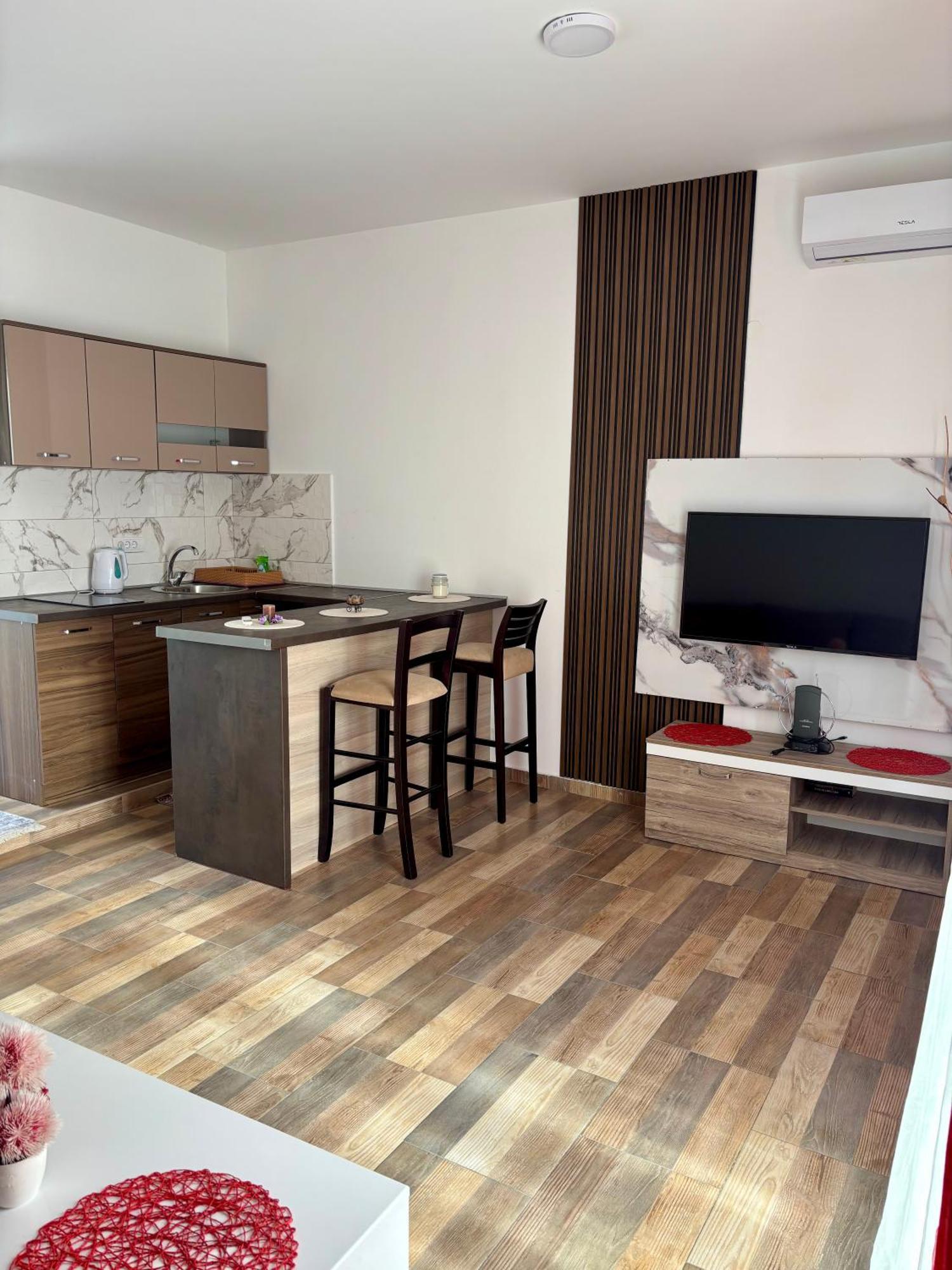 Apartmani Jovan Ulcinj Eksteriør bilde