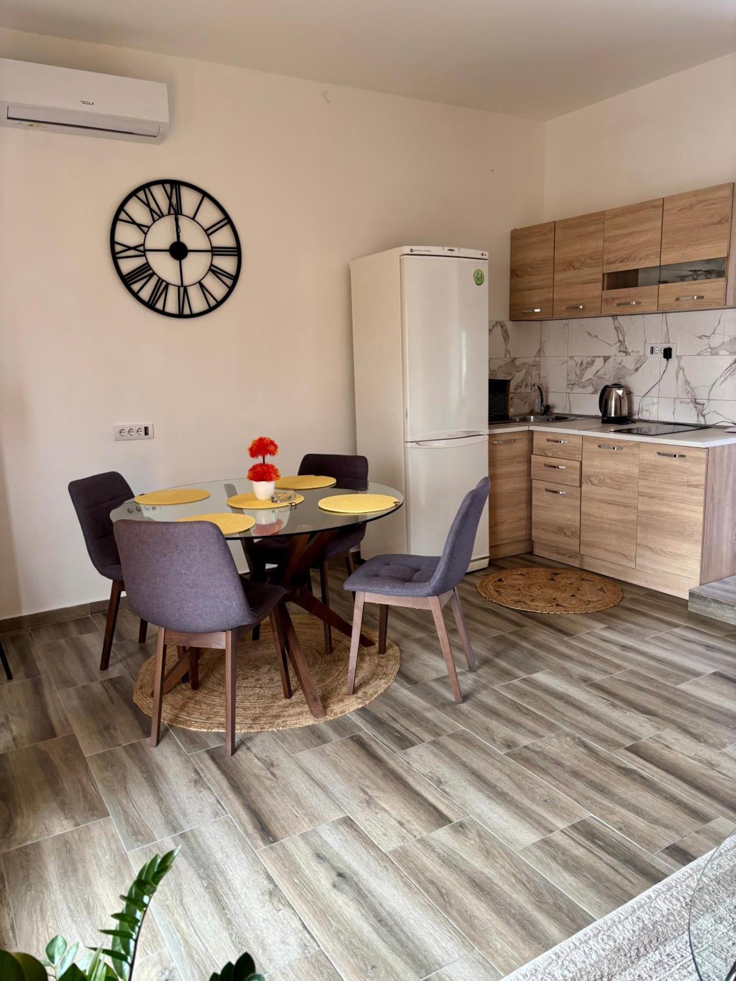 Apartmani Jovan Ulcinj Eksteriør bilde